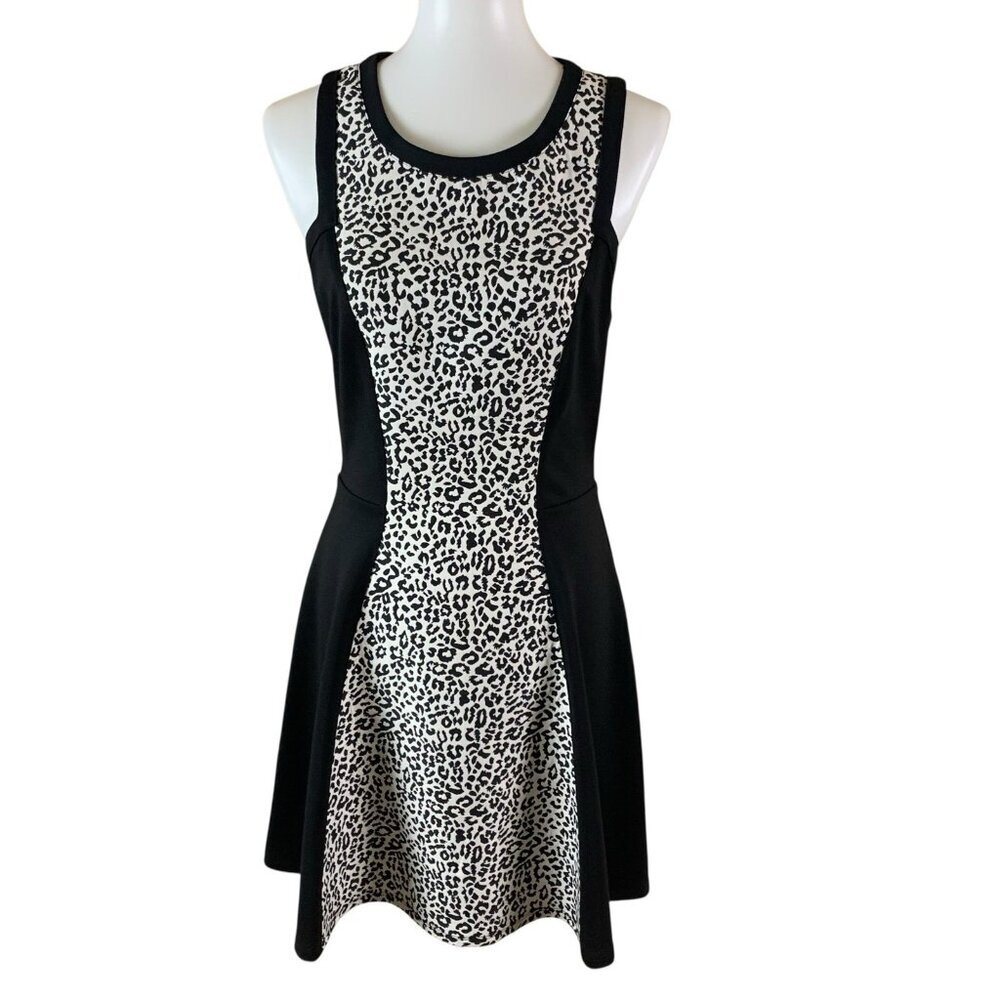 Robbi‎ And Nikki Black White Leopard Fit And Flare Sleeveless Dress Medium